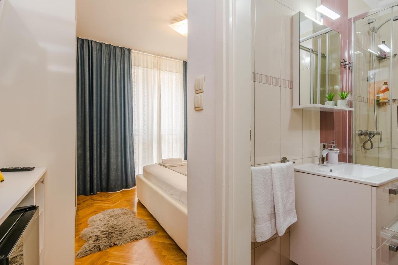Neva Room With Private Bathroom Задар Экстерьер фото